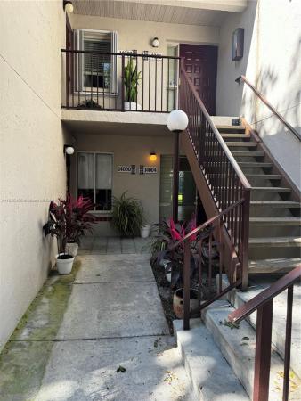 Parc Vista, 14004 SW 91st Ter #14004, The Hammocks, Florida 33186, image 1