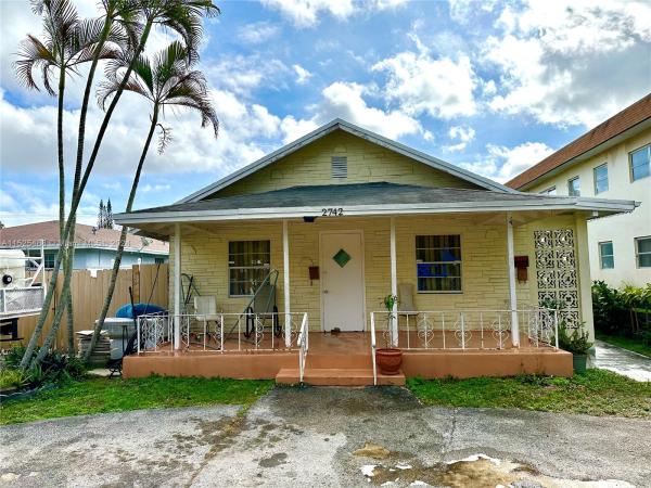 Hollywood Little Ranches, 2742 Pierce St, Hollywood, Florida 33020, image 3