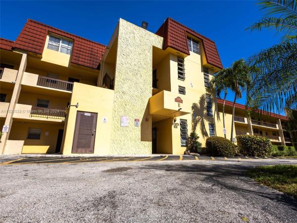 Foxcroft, 3285 Foxcroft Rd #E206, Miramar, Florida 33025, image 1