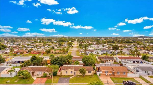 Eureka Manor, 12300 SW 187th St, South Miami Heights, Florida 33177, image 1