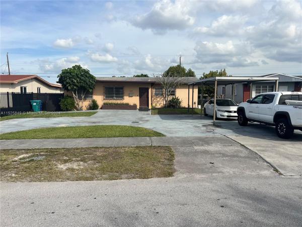 Raineys, 225 SW 104th Ct, Sweetwater, Florida 33174, image 1