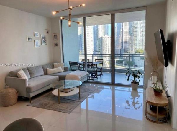 The Ivy At Riverfront, 90 SW 3rd St #1915, Miami, Florida 33130, image 1