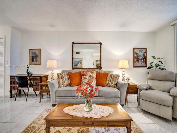 Telstar, 1811 Jefferson St #706, Hollywood, Florida 33020, image 1