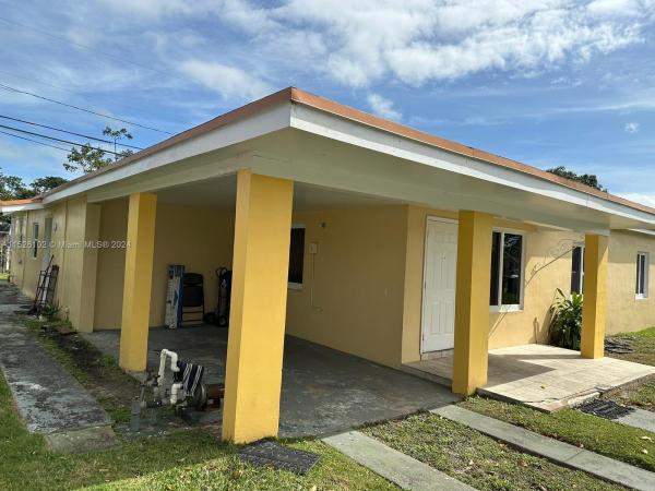 Richmond Heights Residential, 14821 Pierce St, Richmond Heights, Florida 33176, image 1