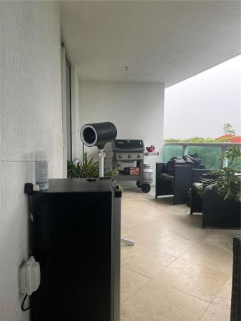 Skyline On Brickell, 2101 Brickell Ave #303, Miami, Florida 33129, image 3