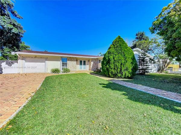 Steesdale, 545 NW 20th St, Homestead, Florida 33030, image 1