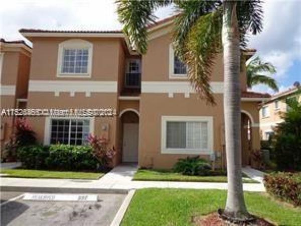 Catalina Lakes, 7812 Catalina Cir, Tamarac, Florida 33321, image 2