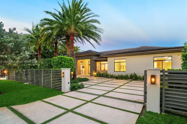 North Pinecrest, 9011 SW 69th Ct, Pinecrest, Florida 33156, image 1