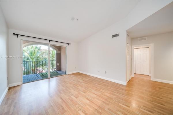 Gables Court, 6831 SW 44th St #304, Glenvar Heights, Florida 33155, image 3