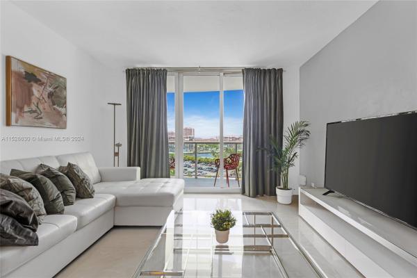 The Tides On Hollywood Beach, 3801 S Ocean Dr #9R, Hollywood, Florida 33019, image 2