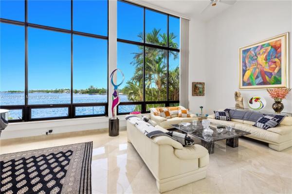 Hibiscus Island, 279 N Hibiscus Dr, Miami Beach, Florida 33139, image 1
