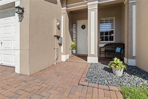 Garden Estates, 11843 SW 152nd Ct, The Hammocks, Florida 33196, image 3