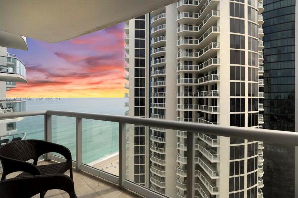 Marenas Resort, 18683 Collins Ave #2109, Sunny Isles Beach, Florida 33160, image 2