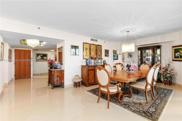 Terraces North Turnberry, 20191 E Country Club Dr #1106, Aventura, Florida 33180, image 1