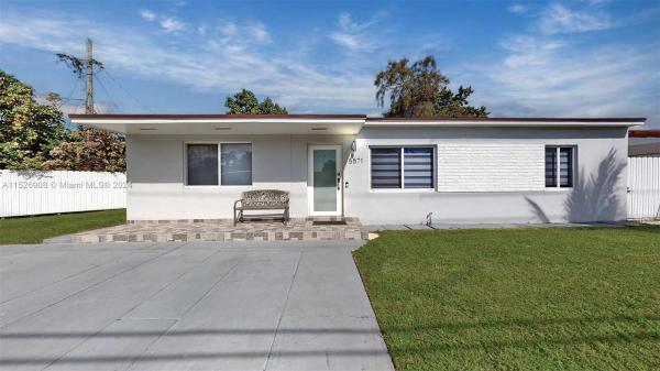 Flagler Terrace, 5571 SW 2nd St, Miami, Florida 33134, image 3