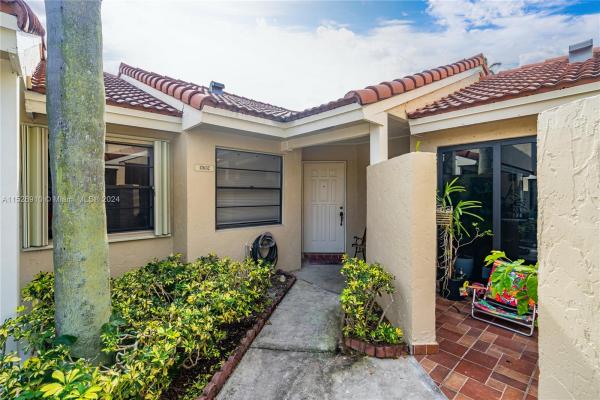 Villa Homes At The Moors, 17032 NW 63rd Pl #17032, Hialeah, Florida 33015, image 3
