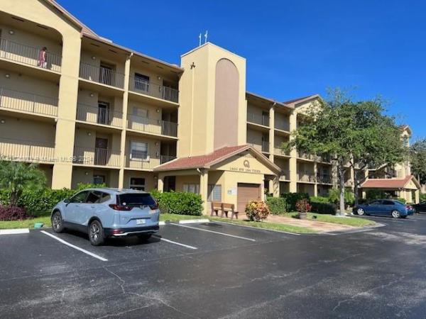 Cambridge At Century Village, 1400 SW 124th Ter #313Q, Pembroke Pines, Florida 33027, image 1