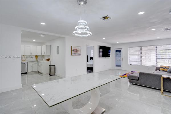 Boulevard Gardens, 267 NW 30th Ter, Fort Lauderdale, Florida 33311, image 1