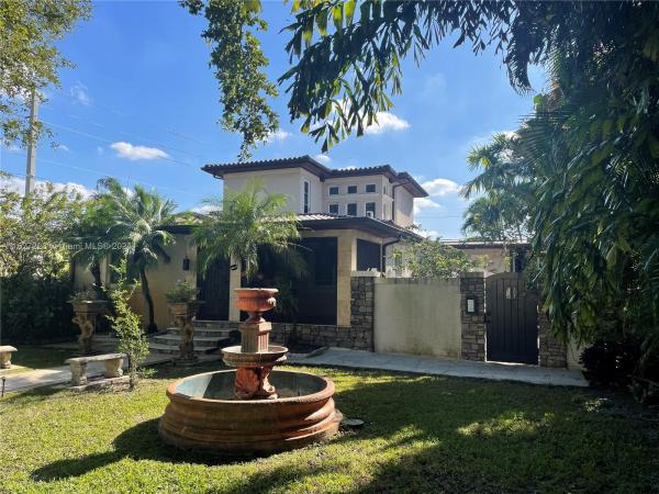 Kent Estates, 500 Plover Ave #, Miami Springs, Florida 33166, image 2