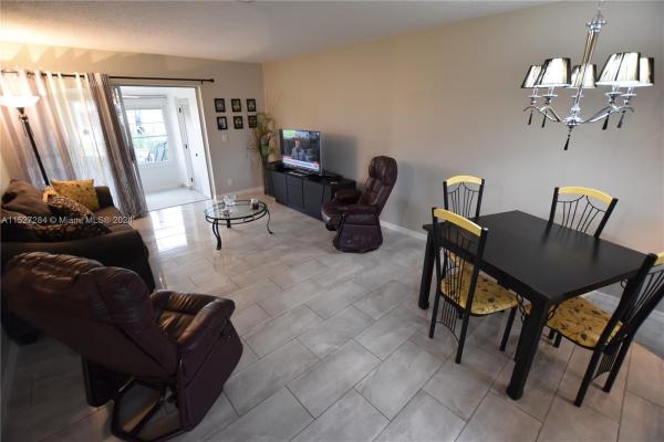Dudley At Cresthaven Villas, 2664 Dudley Dr E #C, West Palm Beach, Florida 33415, image 3