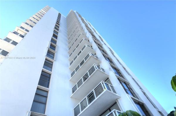 Waterview 1, 20505 E Country Club Dr #1638, Aventura, Florida 33180, image 2