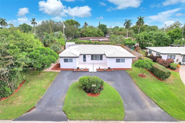 North Corals, 4520 NE 15th Ter, Oakland Park, Florida 33334, image 1
