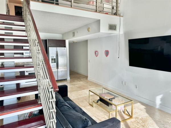 Brickell On The River South Tower, 41 SE 5th St #1706, Miami, Florida 33131, image 1