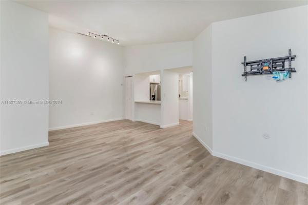 Carmel At The California Club, 931 NE 199th St #201-22, Ives Estates, Florida 33179, image 3