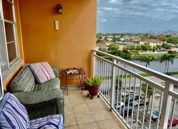 Crestview Towers, 2025 NE 164th St #707, North Miami Beach, Florida 33162, image 1
