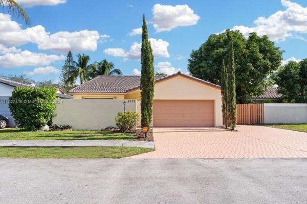 Oak Lake At The Hammocks, 9117 SW 151st Ct, The Hammocks, Florida 33196, image 1