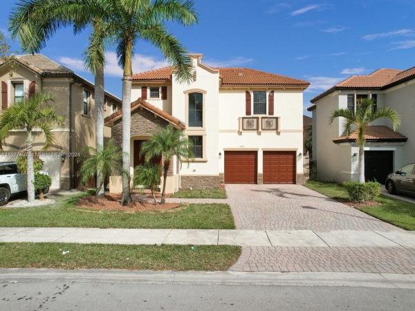 Silver Palms East, 11609 SW 236th St, Princeton, Florida 33032, image 2