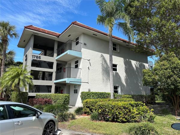 Hidden Harbor, 1785 N Andrews Sq #308E, Fort Lauderdale, Florida 33311, image 1