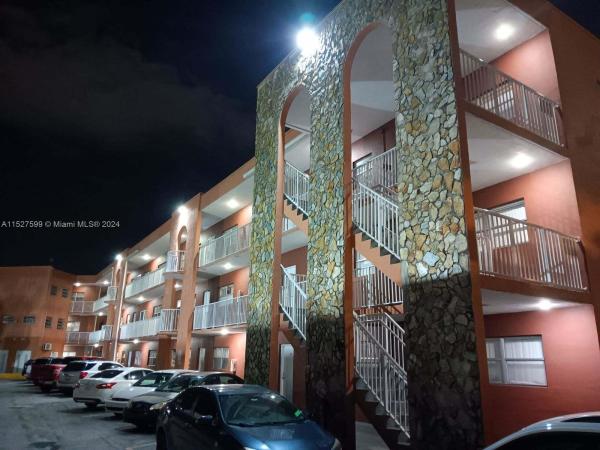 6850 W 16th Dr, 6850 W 16th Dr #219, Hialeah, Florida 33014, image 1