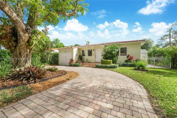 Welbon, 907 Monterey St, Coral Gables, Florida 33134, image 1
