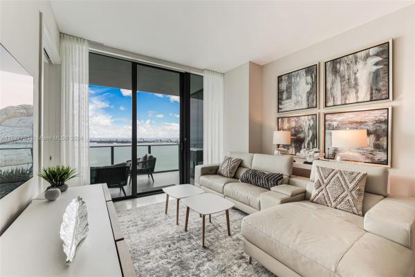 Gran Paraiso, 480 NE 31st St #4303, Miami, Florida 33137, image 1