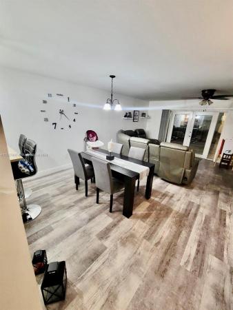Kendale Lakes Townhouses, 8433 SW 137th Ave #8433, Kendale Lakes, Florida 33183, image 1