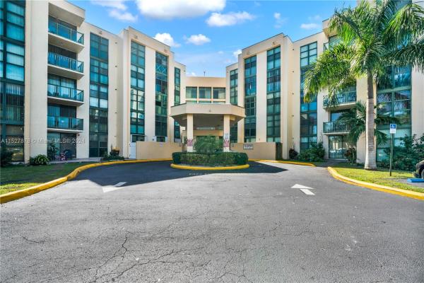 Coral Towers, 2075 SW 122nd Ave #530, Tamiami, Florida 33175, image 1