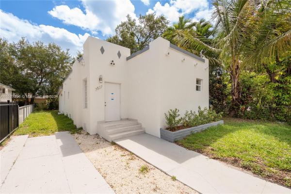 Pinemount, 7537 NW 3rd Ave, Miami, Florida 33150, image 1