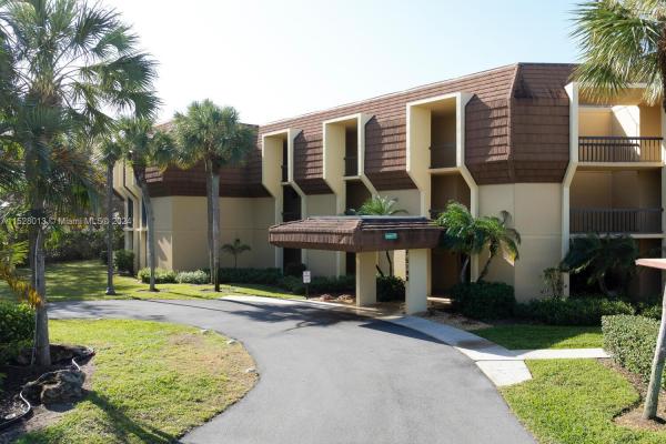 Woodland Lakes, 5188 Woodland Lakes Dr #337, Palm Beach Gardens, Florida 33418, image 1