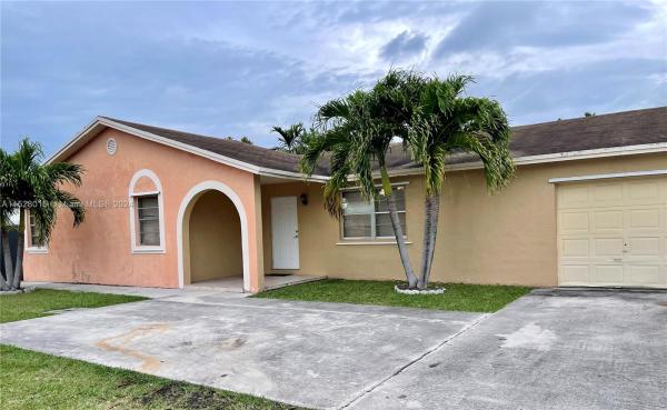 Pleasure South, 14285 SW 288th St, Leisure City, Florida 33033, image 1