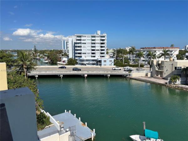 Nautico Bay Club, 6937 E Bay Dr #506, Miami Beach, Florida 33141, image 1
