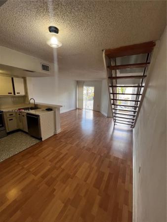 Coral Pointe Townhomes, 8580 NW 6th Ln #206, Fountainebleau, Florida 33126, image 3