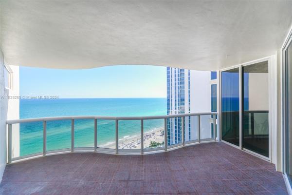 The Pinnacle, 17555 Collins Ave #2202, Sunny Isles Beach, Florida 33160, image 1