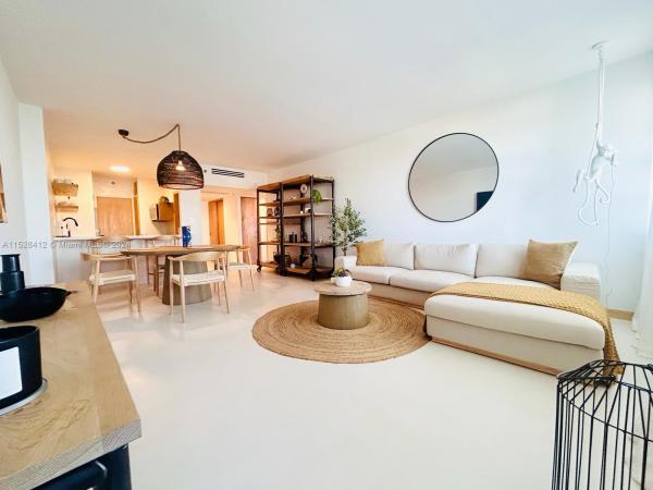 The Decoplage, 100 Lincoln Rd #1543, Miami Beach, Florida 33139, image 1