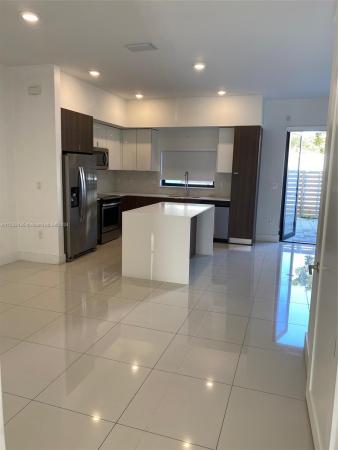 Killian Commons, 10467 SW 118th Ave #10467, Kendall, Florida 33186, image 3