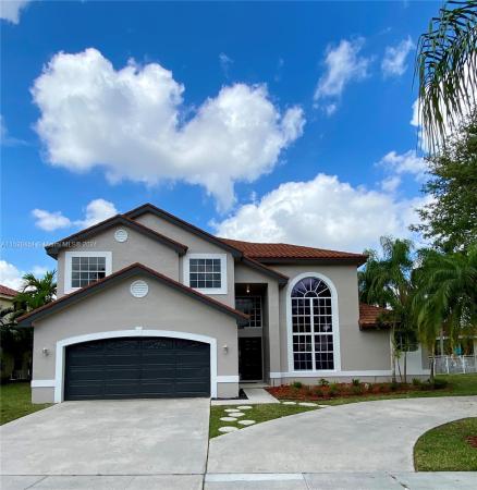 Treasure Cay At Silver Lakes, 704 NW 177th Ave, Pembroke Pines, Florida 33029, image 1