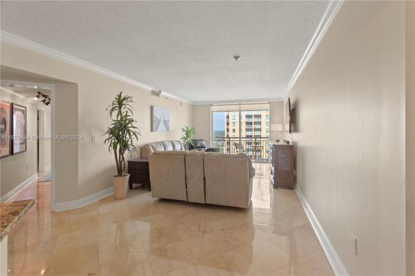 Metropolis At Dadeland, 9066 SW 73rd Ct #1609, Kendall, Florida 33156, image 3