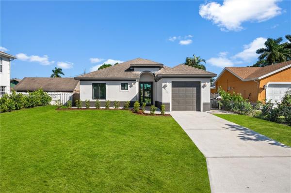 Bonita Springs Residential, 27551 Shriver Ave, Bonita Springs, Florida 34135, image 1