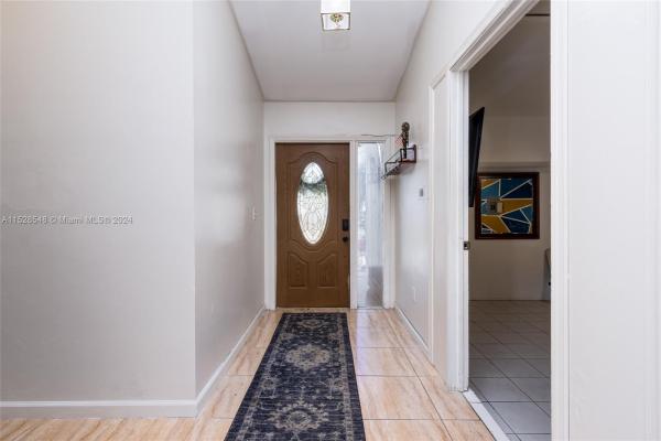 Cinnamon Ridge Estates At Honeywoods, 1020 SW 87th Ter, Pembroke Pines, Florida 33025, image 2