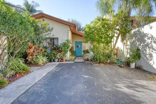 Sunset Kendall Villas, Kendall, Florida 33173, image 1